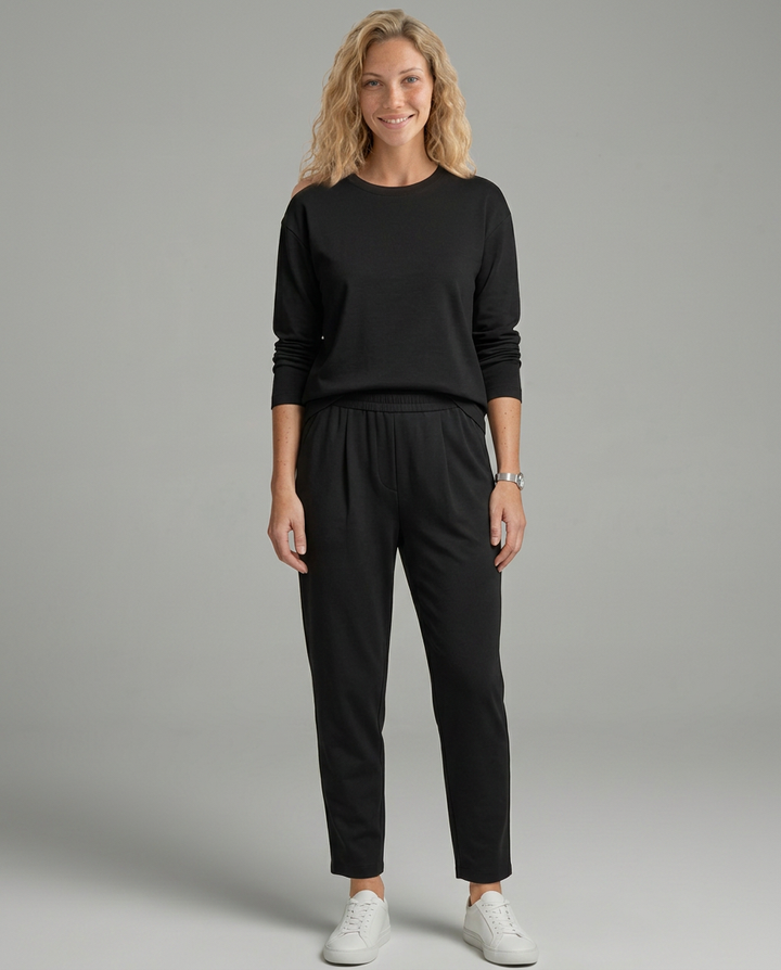 Vera | Two-Piece Set with Tapered Pants